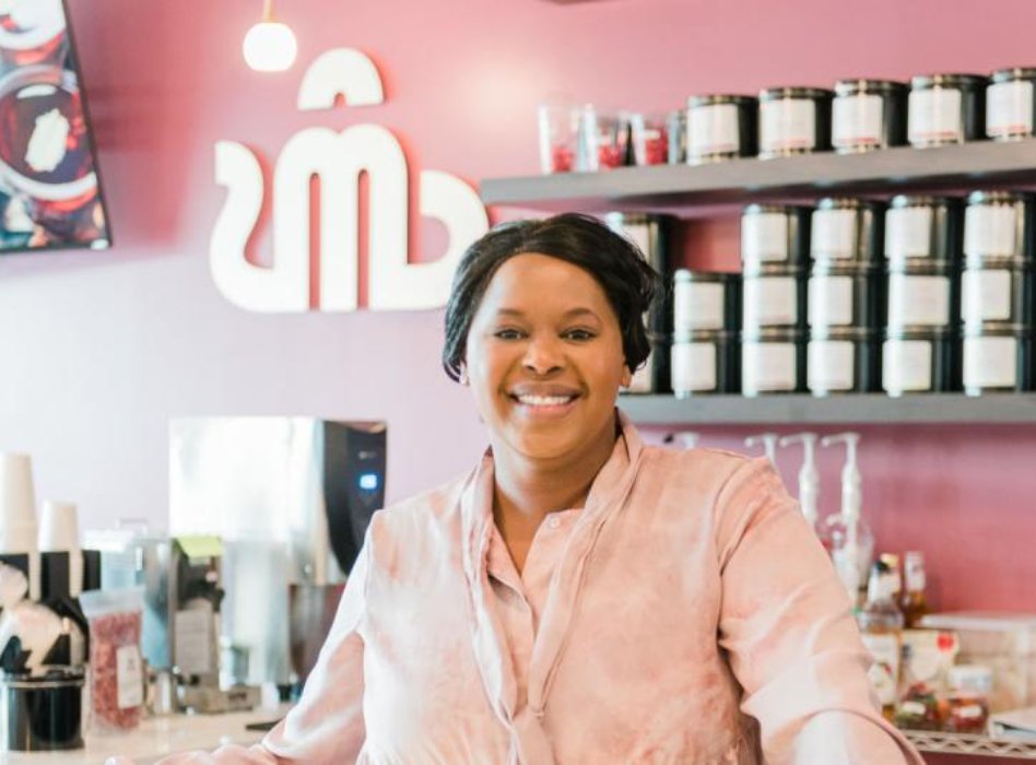 bbaoregon's tweet photo. Meet BBAO member: Anne Johnson, owner + founder of @MamancyTeaCo! 
>>>Visit: https://t.co/2PSxYbsti9  #BBAO #WHM #BlackOwnedBusinessess #Oregon https://t.co/XTLeFSE540
