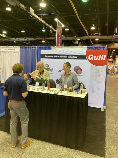 guilltool's tweet image. #ptexpo2023 is moving along and we&apos;re here for it! With Peter Leary, Tom Baldock demonstrates the Micro Medical #crosshead. Visit us at booth 4118 to find more #engineeredsolutions.
#plasticstradeshow #medical #extrusion