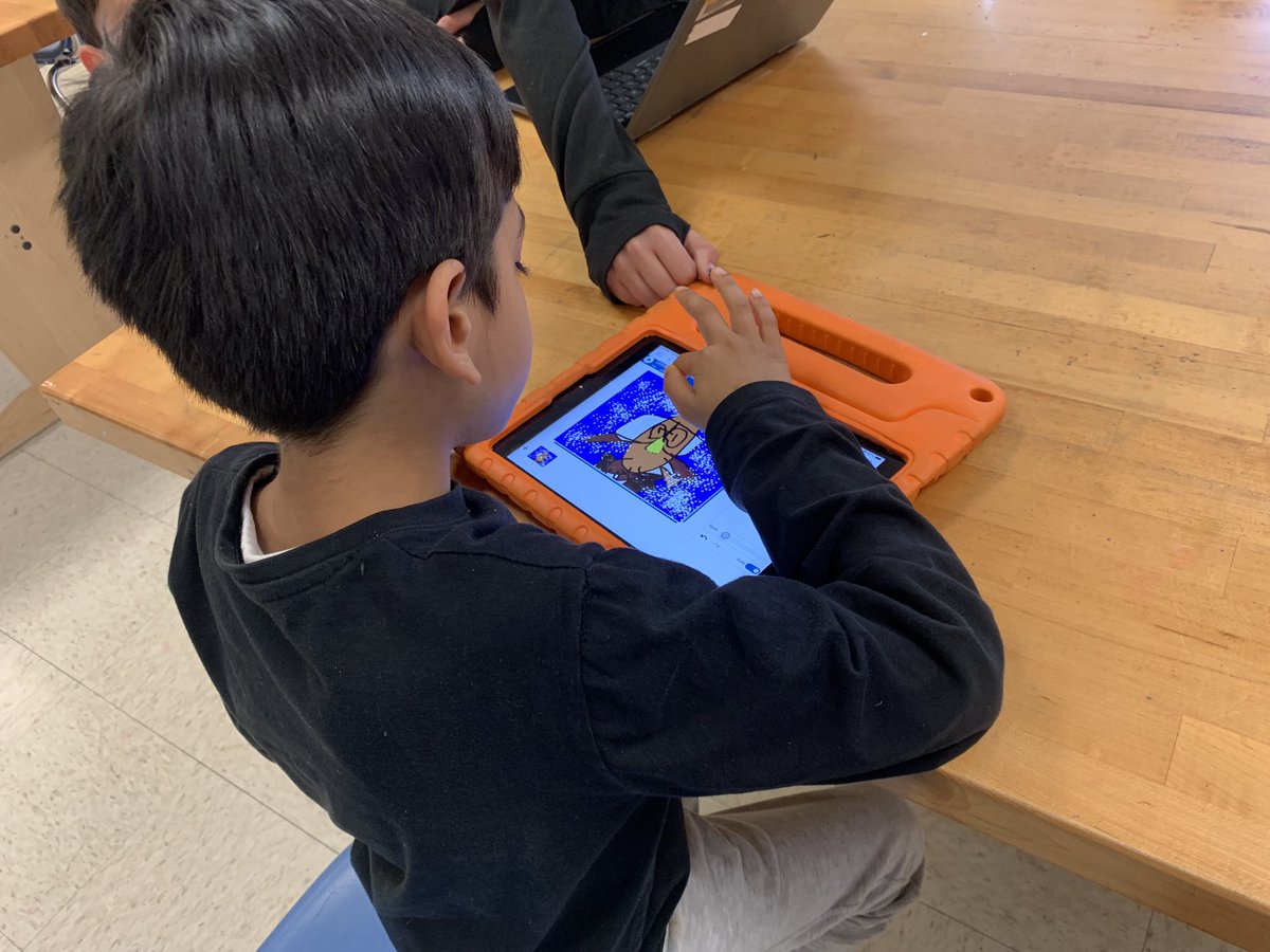 LisaTechieTeach's tweet photo. @1MsCooper’s class were great with all the different tools in Wixie. They are quite the graphic designers. @TigerArtTeacher and I couldn’t be more proud. #wixiepros #digitalcitizenship #futuregraphicdesigners https://t.co/hasEiNhwSx