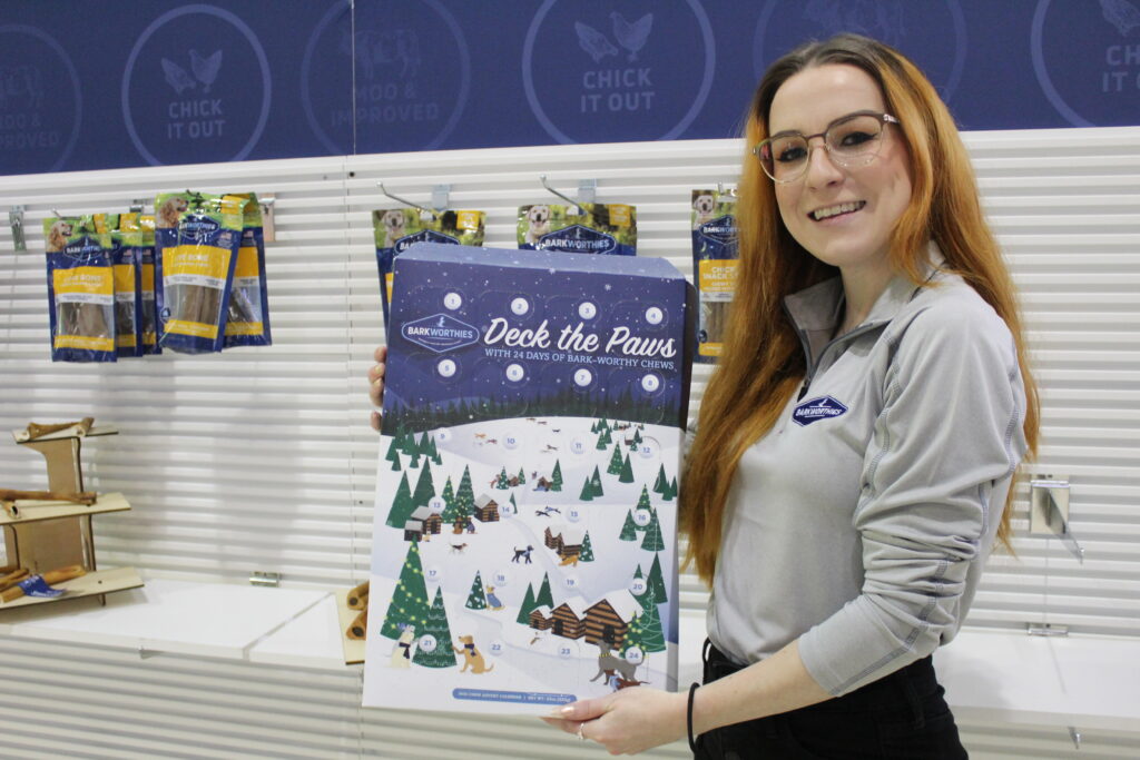 We're so excited because <a href="/PetAgeMag/">Pet Age Magazine</a> gave us a shout-out on our recent appearance <a href="/GlobalPetExpo/">Global Pet Expo</a>  Our new Barkworthies Pawlidays Advent Calendar was a hot topic and you'll love it when you see it at your local pet shop this November! bit.ly/3zhcGtm
 #dogs #woofwednesday