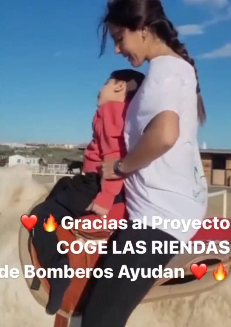 Nuestro pequeño guerrero Marcos ha disfrutado de su primera sesión con Oreo, un caballo de #Cogelasriendas
Gracias a <a href="/EcrinTerapias/">EcrinTerapias</a> por colaborar con nosotros 🐴♥️