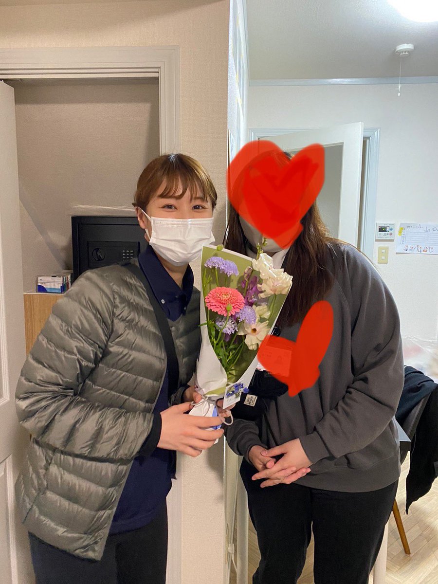 wa_herb_'s tweet photo. 2年勤めた、職場���退職しました✨

素敵な仲間たちと
訪問看護という素敵な仕事ができて
本当に幸せでした♡

三次市に引っ越しても
絶対に忘れないよ。

#ありがとう
#退職 https://t.co/zgFkyN9GBQ
