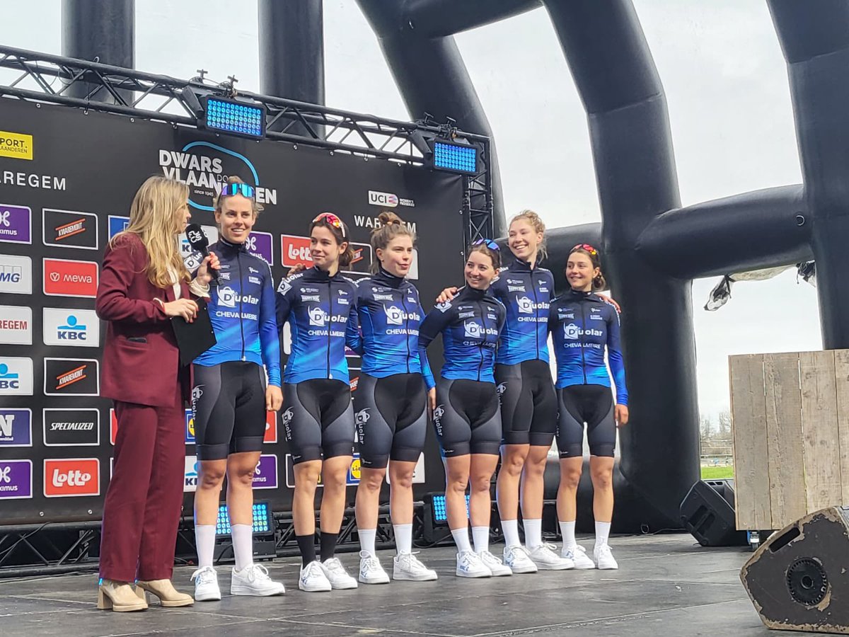 100k to go 🏁 #DDV23 #DDVwomen <a href="/DwarsdrVlaander/">Dwars door Vlaanderen</a>
