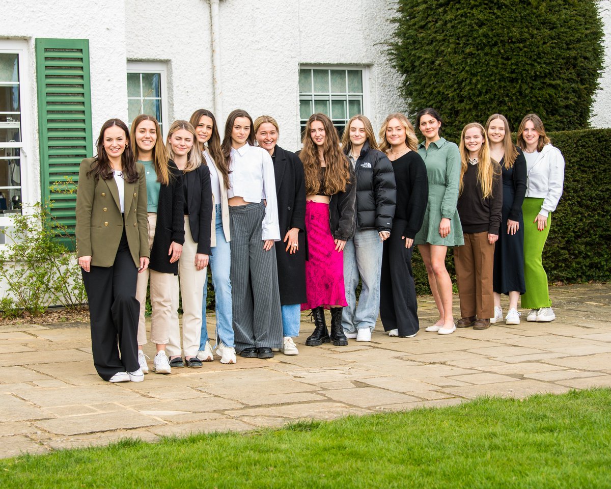 PipersCornerSch's tweet image. We were joined by alumnae at our University Choices event to help #PipersSixthForm students navigate University options. From Mechanical Engineering @EdinburghUni to Interior Design @FalmouthUni the breadth of support and inspiration was wonderful. Thank you! #PipersInspire