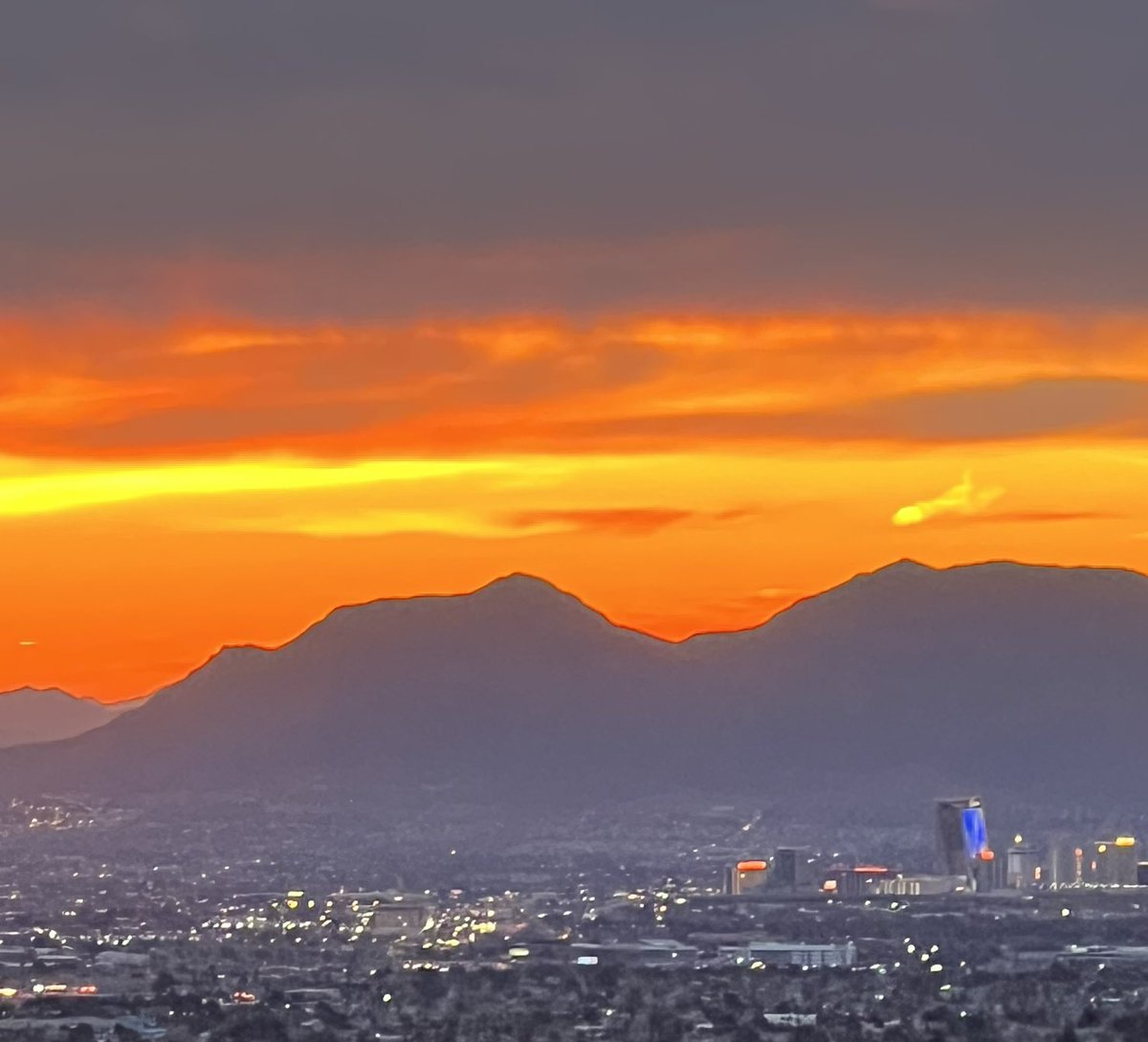 Good Morning!  

Sunrise photo that should inspire you to visit #LasVegas 

Product placement ⁦<a href="/CircaLasVegas/">Circa Las Vegas</a>⁩ bottom right…..