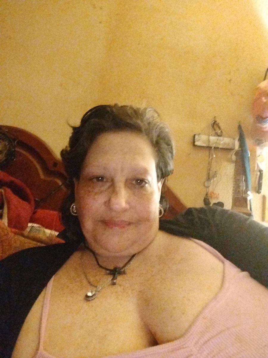 Angelmichele73's tweet photo. @OfficialPimente I love you sexy https://t.co/tkmIKNiWar