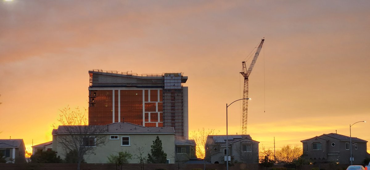 lev_social's tweet photo. Good morning,  Durango Station! You're looking fetching in the 🌅 sunrise. @stationcasinos #LasVegas https://t.co/794rvI8gU6