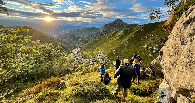 Actividades de ecoturismo para todos los gustos en Asturias dlvr.it/SlgJ52