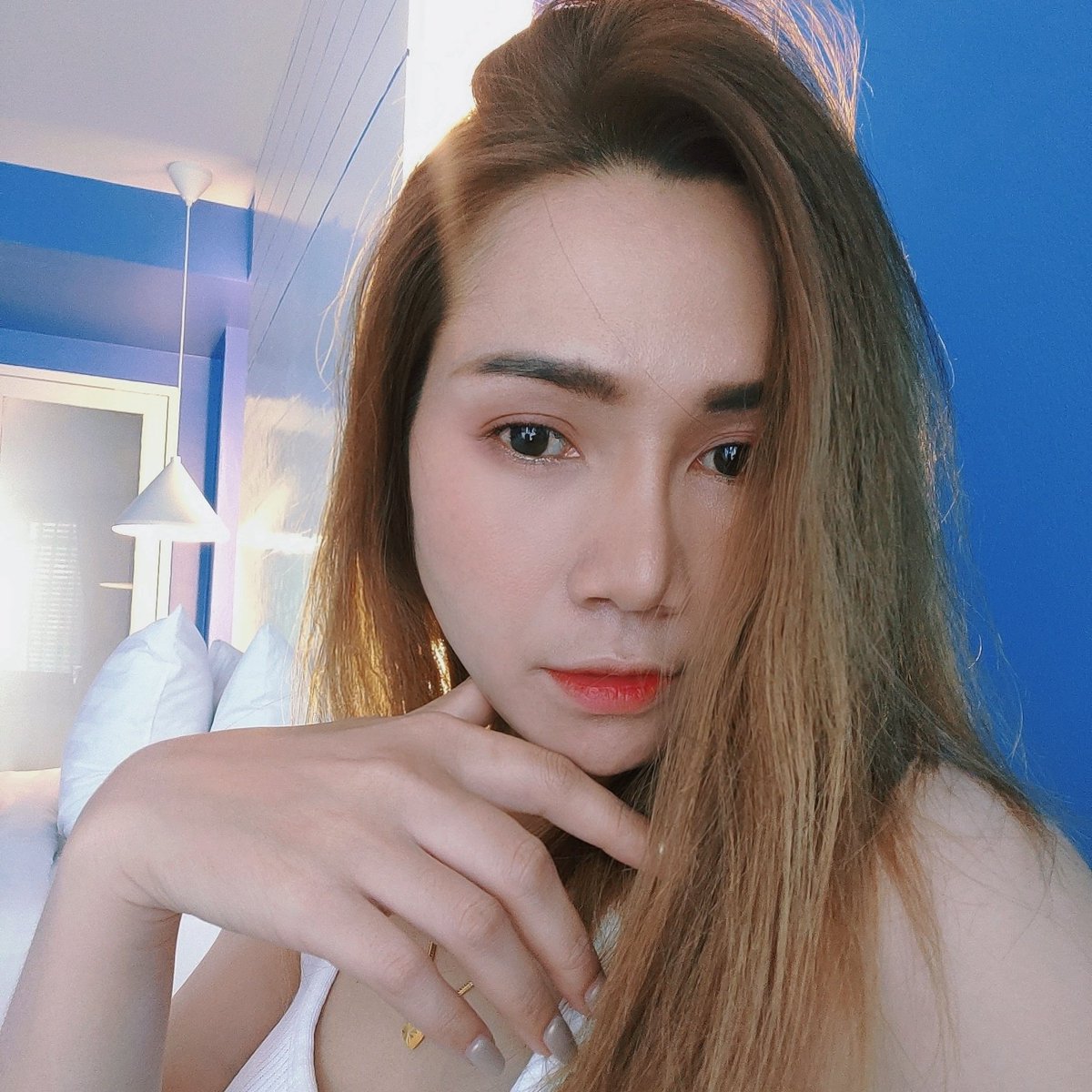 kat_orapan's tweet photo. #NewProfilePic https://t.co/U9JbRygtz9