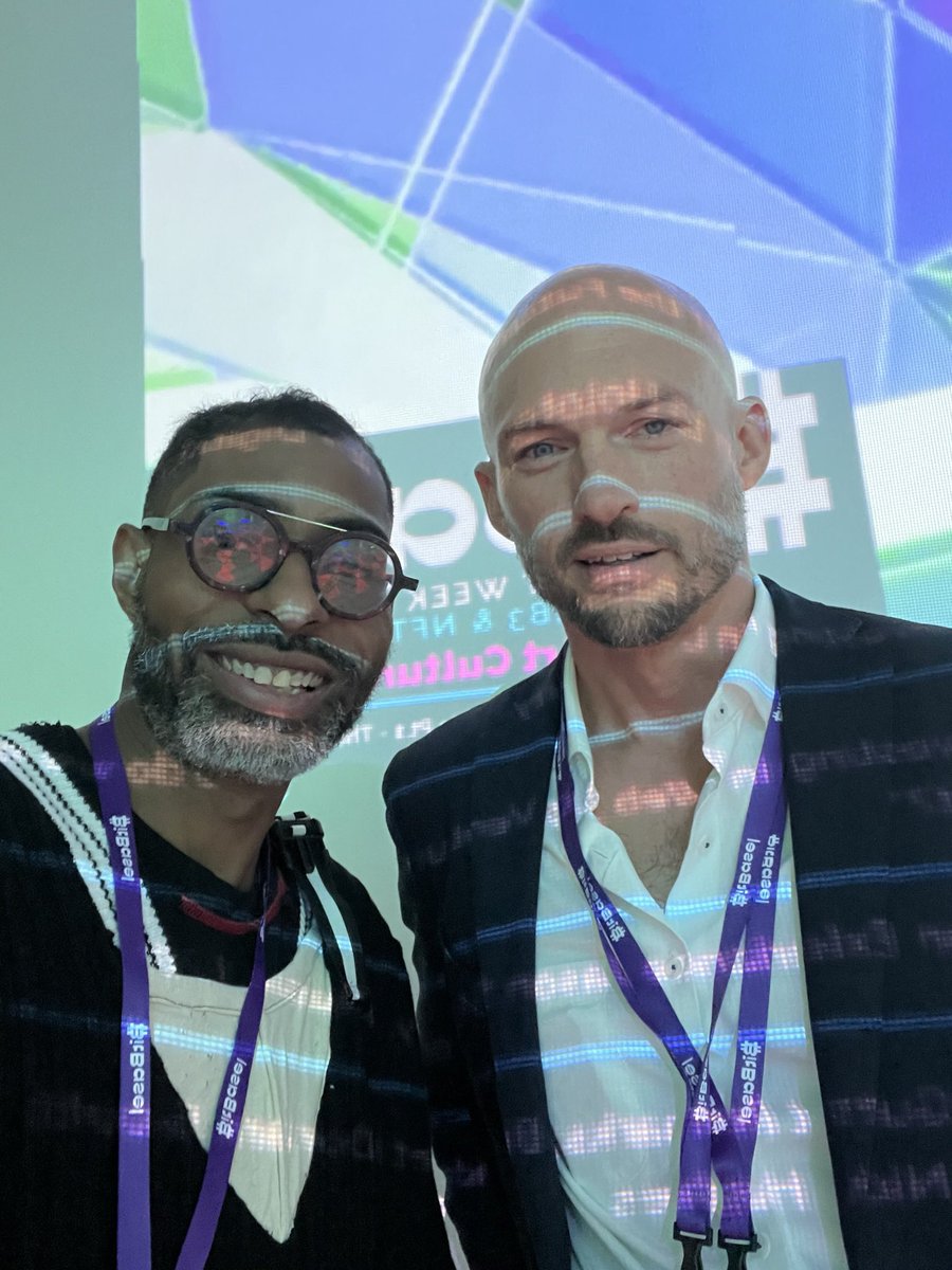 ThreadhausCo's tweet photo. I hate that unless you have twitter blue you can’t go back and edit this sucks back to the #photodumping #mannyjackson #miami #community #threadhaus https://t.co/bmTNj34ypJ