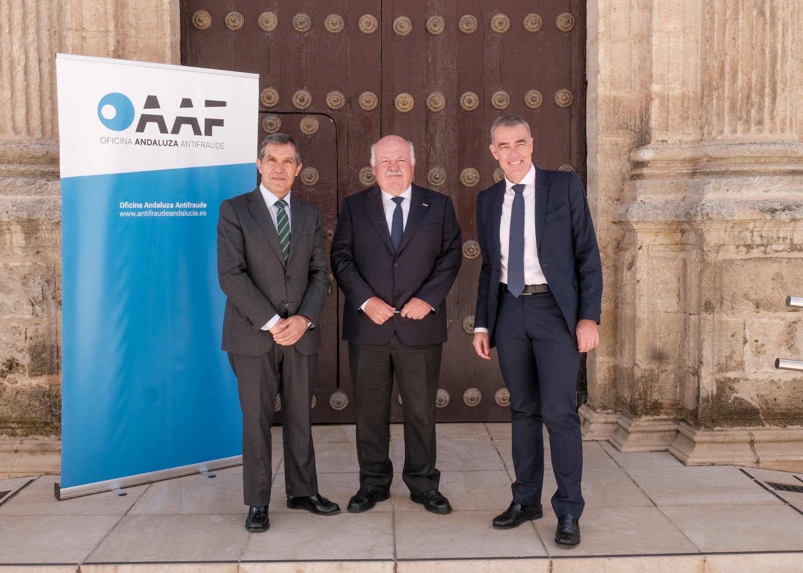 Parlamento Andalucía on X: "El presidente del Parlamento de Andalucía,  @jesusraguirre, ha clausurado las II Jornadas Anticorrupción organizadas  por la Oficina Andaluza contra el Fraude y la Corrupción, celebradas en la  Sala