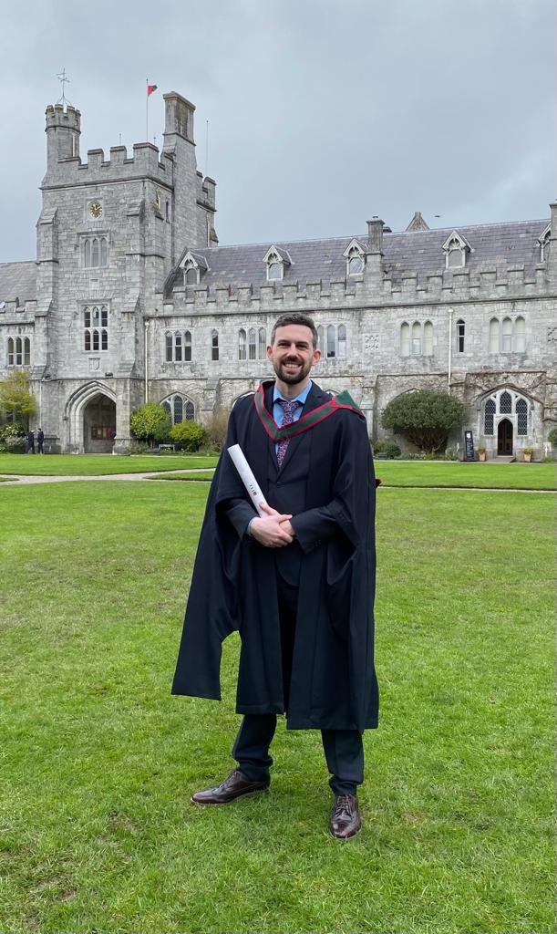 Congratulations to our Pharmacist Mark Knipe who graduated from UCC today with an MSc in Clinical Pharmacy. Well done from all the Pharmacy Department In OLOL #clinicalpharmacy #MSc #uccschoolofpharmacy @ololpharmacy #upskilling #qualityimprovement @er_campbell @mark_knipe