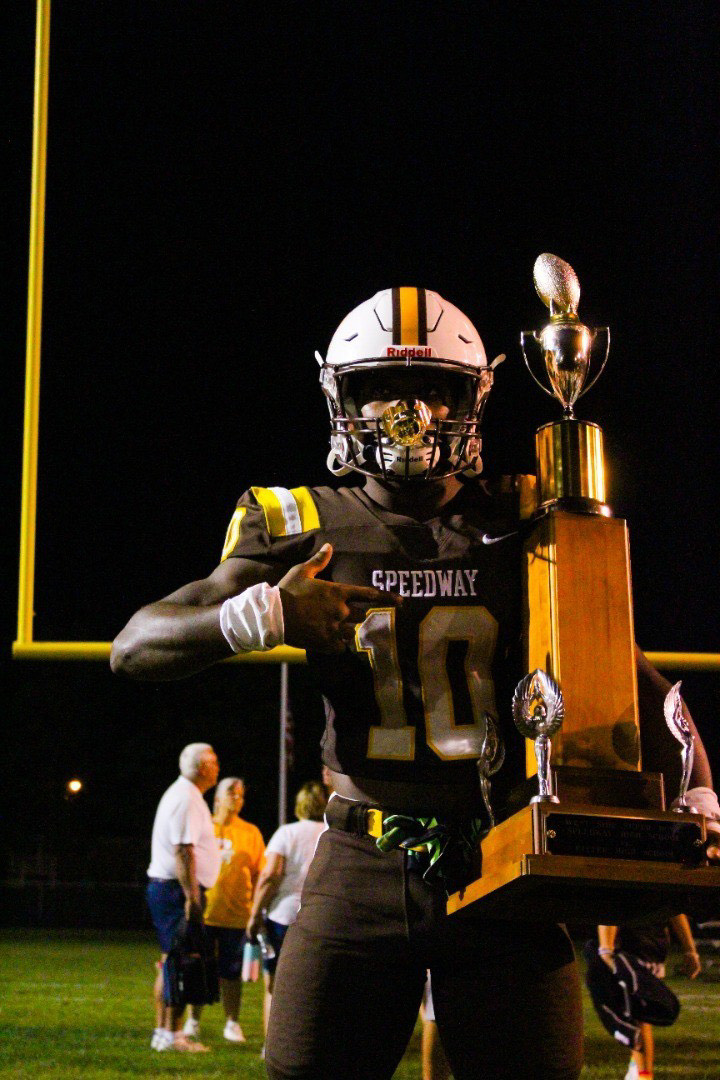 CoachScheib's tweet photo. Congrats to DeeJay McFerson Speedway High School and SOS camper on his All State selection @B4GDeejay_10 @SparkplugFB @SparkplugSports https://t.co/secf741pf0 https://t.co/MHuQGjlK3H