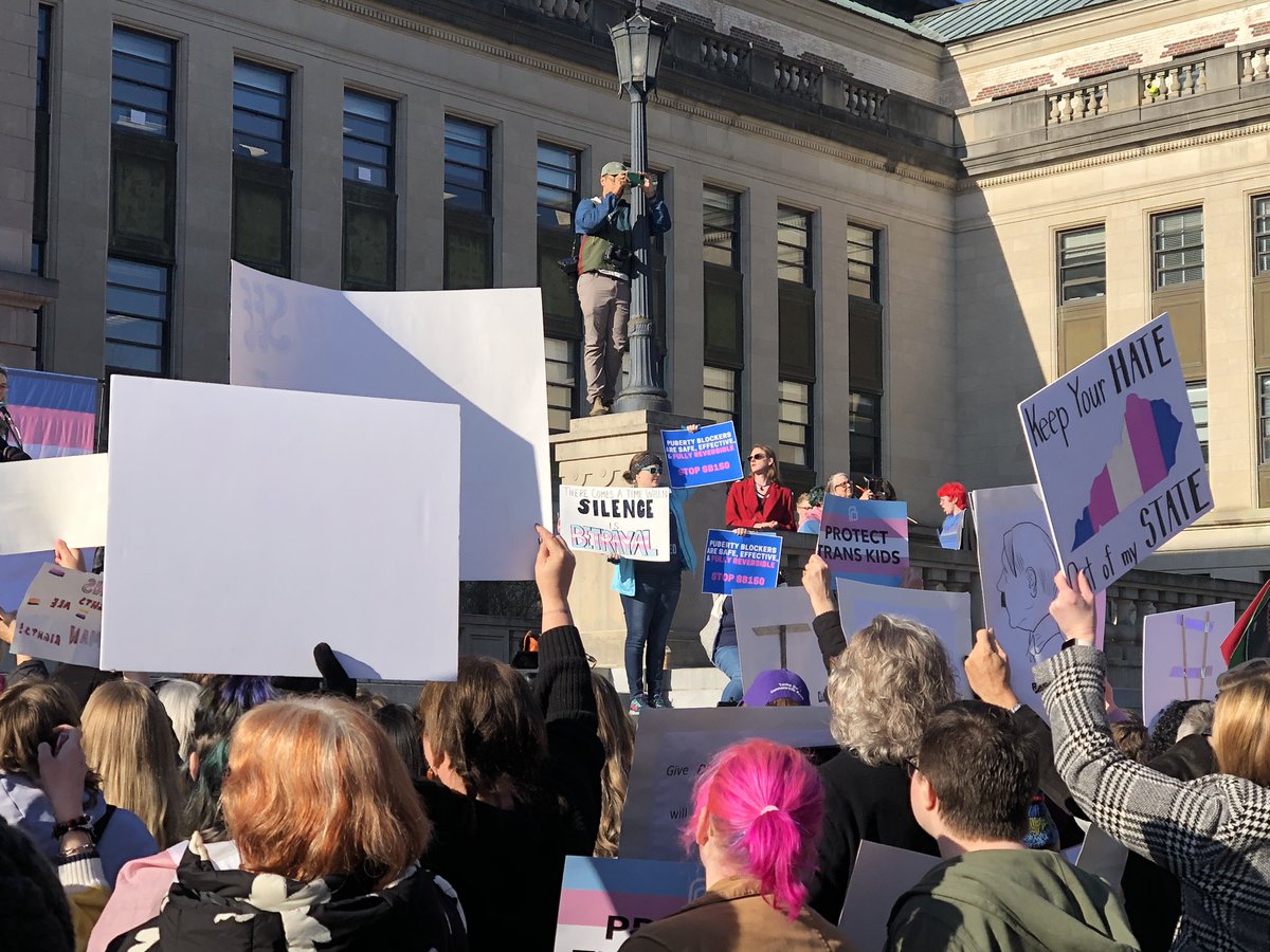 HAPPENING NOW: hundreds of students + adults gathering at the KY capitol in protest of SB150, which, if the veto is overriden, stands to ban gender-affirming healthcare, limit classroom discussions of human sexuality & limit the rights of trans students