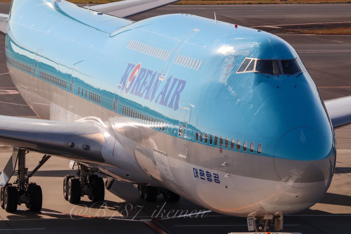 natsumi_787's tweet photo. 大韓ジャンボ
#KoreanAir
#大韓航空
#B747
#ジャンボジェット
#ThankYou747
#QueenOfTheSkies
#747Forever https://t.co/TZFtqwQJOc