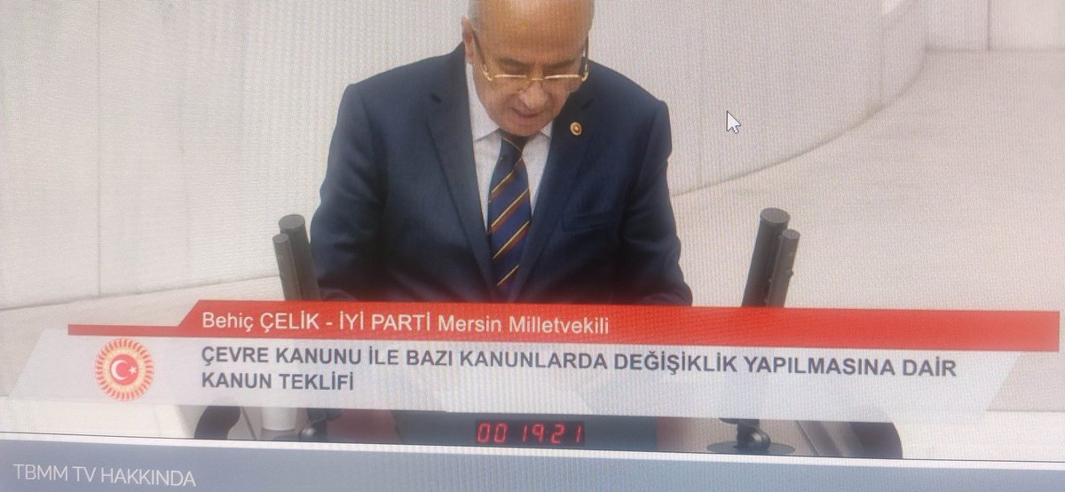 kamudapeyzajmim's tweet photo. 407 sıra sayılı Çevre Kanunu hakkında görüşmeler başlamış olup söz konusu teklifin 1. Ve 11. Maddesi Peyzaj Mimarlığı özlük haklarını içermektedir.
Emeği geçen herkese özellikle meslektaşımız sayın @eyupozsoymv a teşekkür ederiz. https://t.co/lYm6VUtYEH