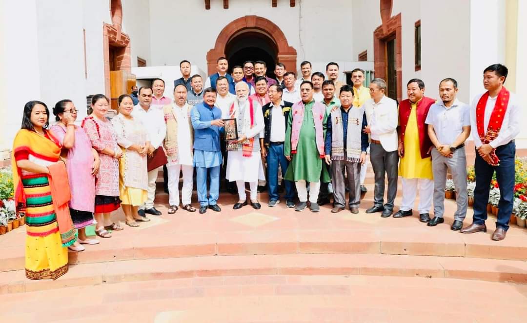 DrMongve_Rongpi's tweet photo. Pleased to accompany Dr @TuliramRonghang CEM #KAAC under whose able leadership was able to meet Sri @narendramodi Ji #HonourablePrimeMinisterofIndia and discuss about Implementation of #Article244A, #MOU and #MOS, #DirectFunding ,Memorandum for the same was also given to The PM https://t.co/aZEFBdGxs8