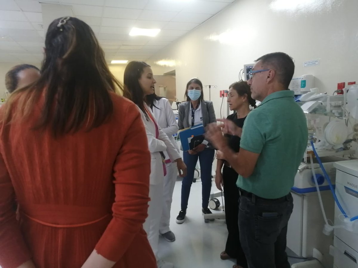 DrCardetti's tweet photo. Seguimos trabajando junto a @SNSRDO y @SOMOSSIBEN  capacitando médicos y enfermeras para disminuir la morbimortalidad en la región. https://t.co/1QAhq7x86Z