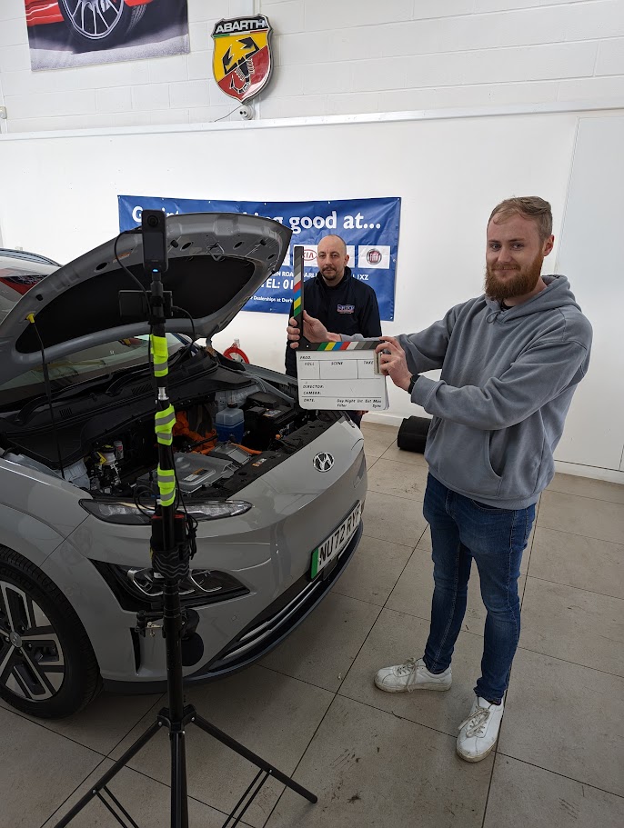 Animmersion's tweet photo. Last week we had the pleasure to work with SG Petch Darlington & @Darlingtonfe , filming footage for an exciting new VR project !
#Education #VirtualTraining #VirtualVideo #VirtualMasterclass #EVTraining #ElectricalVehicle https://t.co/RE86CnUIOY