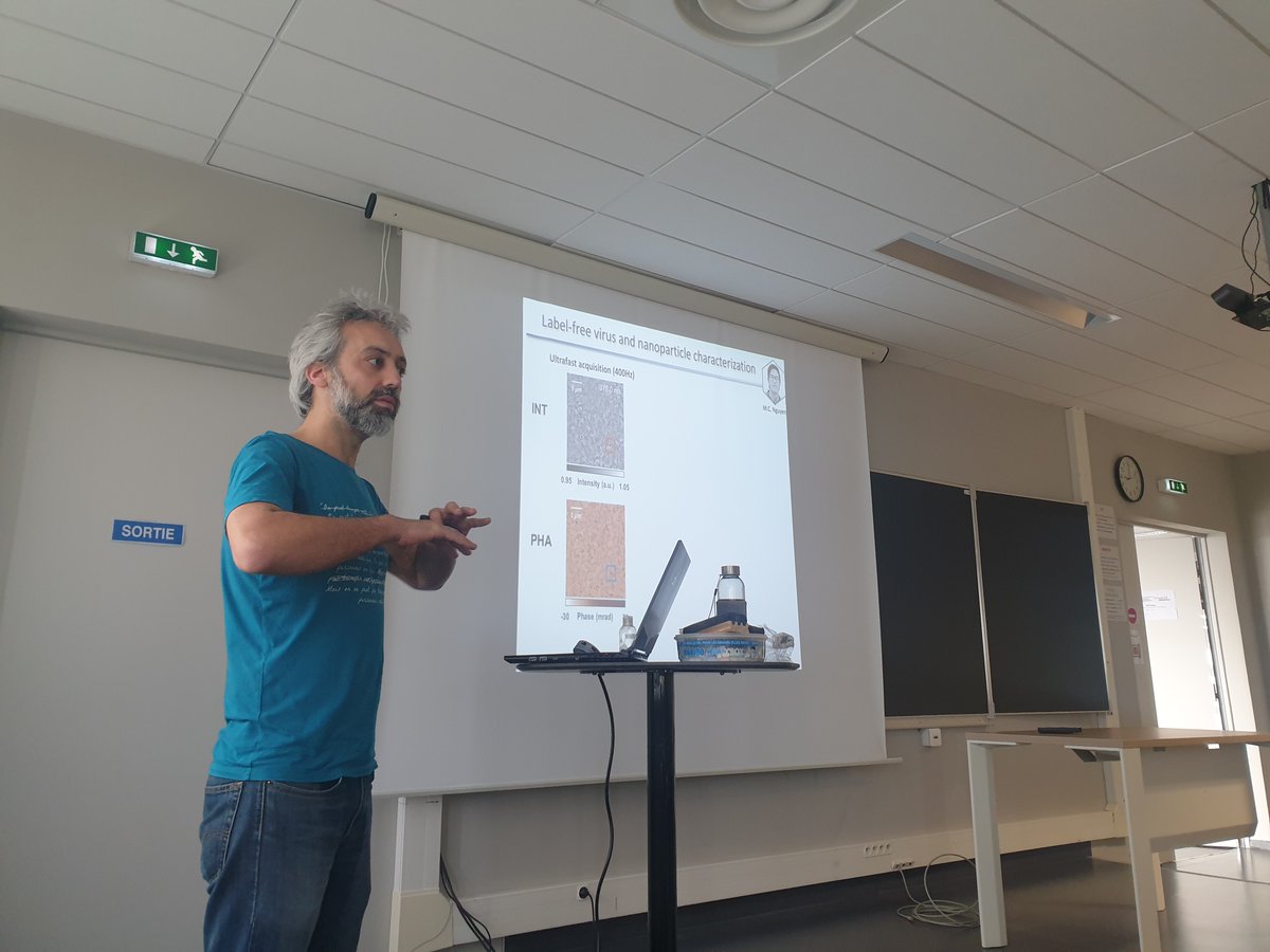 GPR_Light's tweet photo. We were delighted to host the first Workshop of the Thrust 4 of the GPR Light March 27 at @LP2N_lab and @univbordeaux . For this occasion we had the pleasure to listen to @claire_deo, Virginie Hamel from @CentrioleLab,  Pierre Bon from @InstitutXLIM, and @TomChaigne. https://t.co/SZjYRQsVae