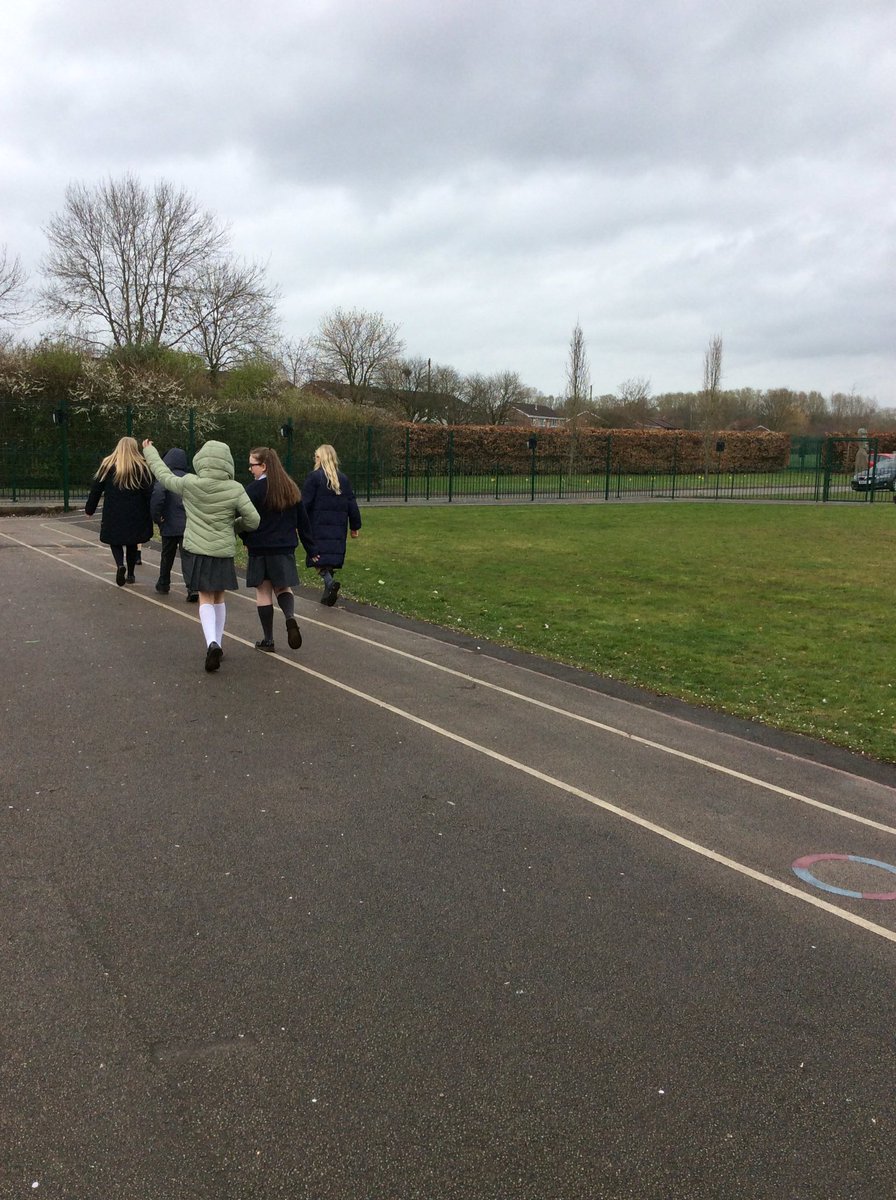Y6_BBSM's tweet photo. Year 6 doing their CAFOD walk #CAFOD #smbb #charity https://t.co/X1QjFVgczi