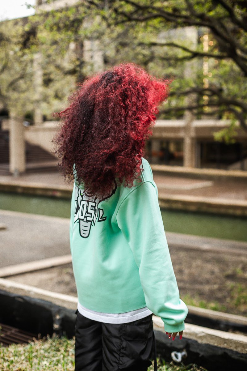 innergloryclo's tweet photo. Colossal Pullover 🔋
https://t.co/tj7Ovs5t1N https://t.co/a0gSnJeX0Z