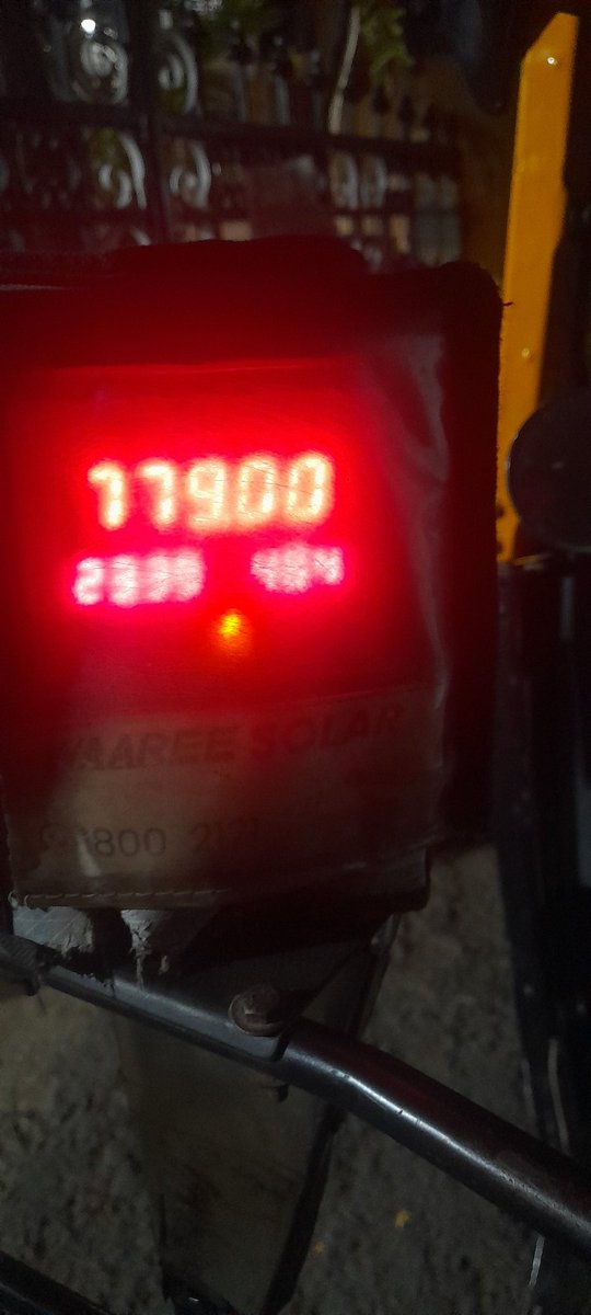 PrathameshSoni's tweet photo. Don't like doing this but this was out of hand. Rigged meters of Mumbai Autos need to be checked. This was from airport terminal 2 to Seawoods station, nerul. Meter shows 48.4kms (real distance ~35kms). Please look into the matter @MumbaiPolice @MumbaiRTO @MumbaiLiveNews https://t.co/cj8VoQrHsa