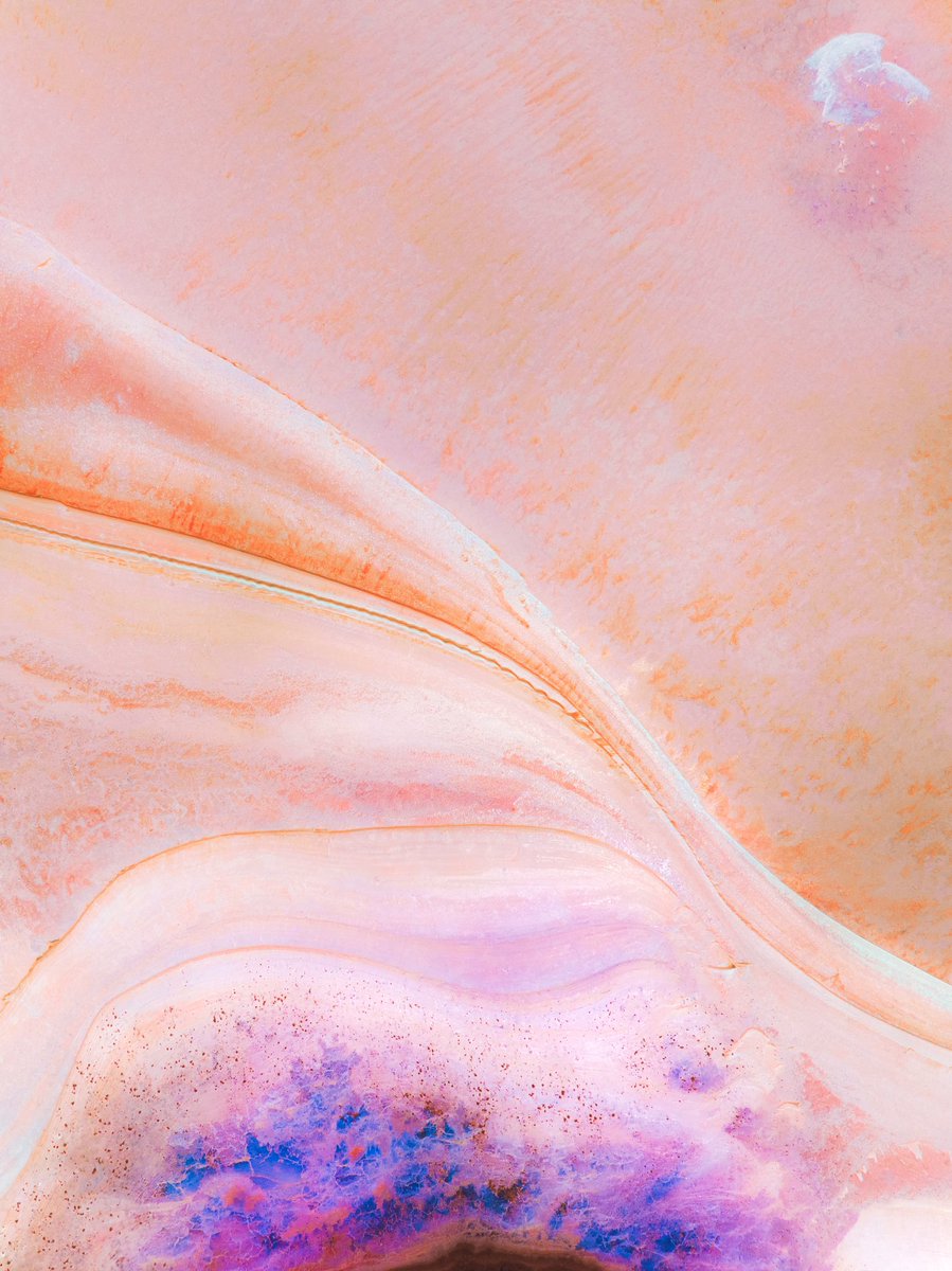 lolahubner_'s tweet photo. Salt lakes that look like paintings 💗 Gm https://t.co/MRVaZdE1Ut