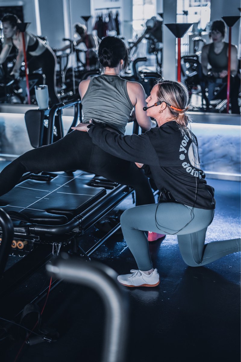 You are Glute-iful, in every single way 🍑

Happy Hump Day! Our wish for you this week is for you to honor, and be grateful for, all your body CAN do. 💙

#humpday #midweekmotivation #sacfitness #sacramento #strongglutes #bestworkout #gluteday #gluteworkout #fitnessstudio