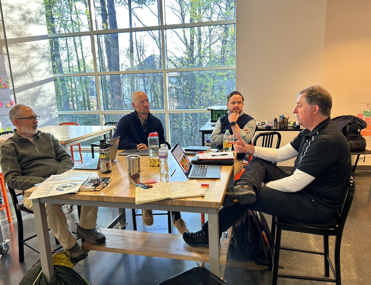 TheMVDesignLab's tweet photo. A morning meeting like this - learning and co-designing alongside Bo Adams and @TheRickyHyde - has us living into something real from Mary Oliver’s “Why I Wake Early”:
“Watch, now, how I start the day/in happiness, in kindness.” #MViProject #GrowYourStory https://t.co/j3YuumHqd3