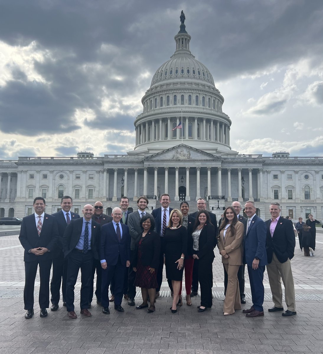 JobsOhio (@jobsohio) on Twitter photo We were in D.C. this week to meet our new Ohio Congressional Delegation members and advocate for #TeamOhio priorities, like a <a href="/DeptofDefense/">Department of Defense 🇺🇸</a> #Microelectronics Commons hub in the Midwest that will drive #semiconductor innovation & commercialization through partnerships. 🇺🇸 We were in D.C. this week to meet our new Ohio Congressional Delegation members and advocate for #TeamOhio priorities, like a <a href="/DeptofDefense/">Department of Defense 🇺🇸</a> #Microelectronics Commons hub in the Midwest that will drive #semiconductor innovation & commercialization through partnerships. 🇺🇸