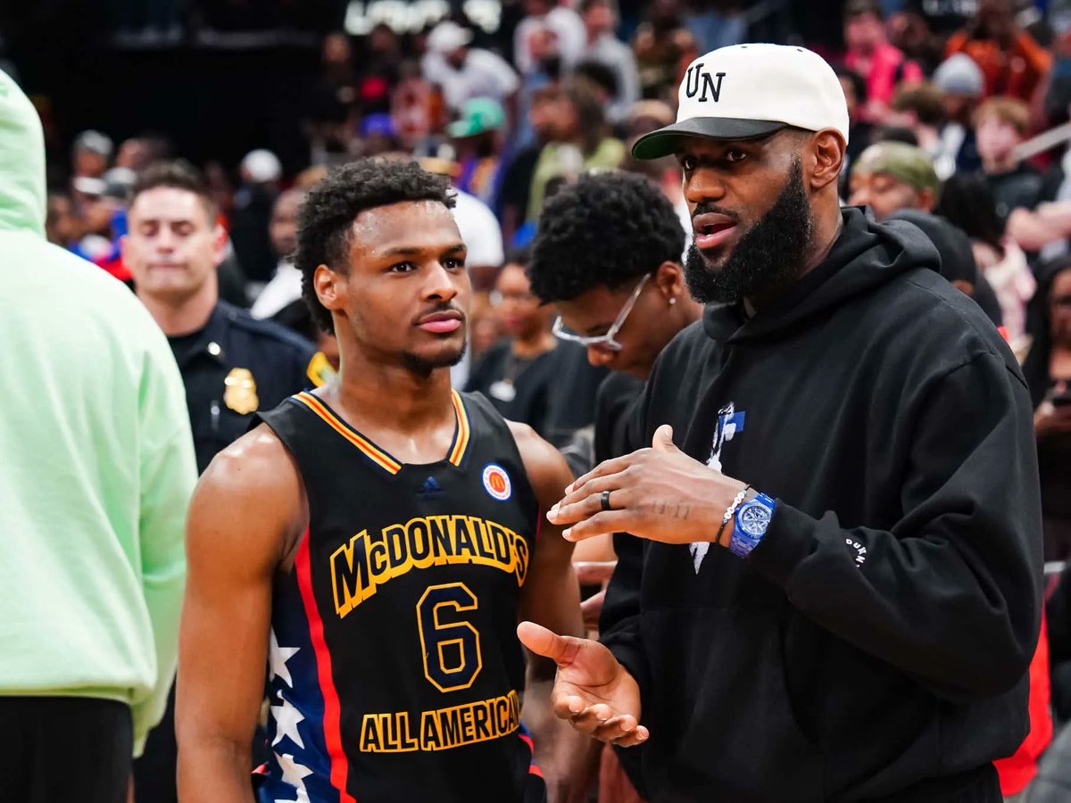 barstoolsports's tweet photo. Skip Bayless Gave Props To Bronny James For His "Clutch Gene", Which Begs The Question: Where Did Bronny Get It From!?!? https://t.co/pGo2bTV61U https://t.co/6NviPAOxBX