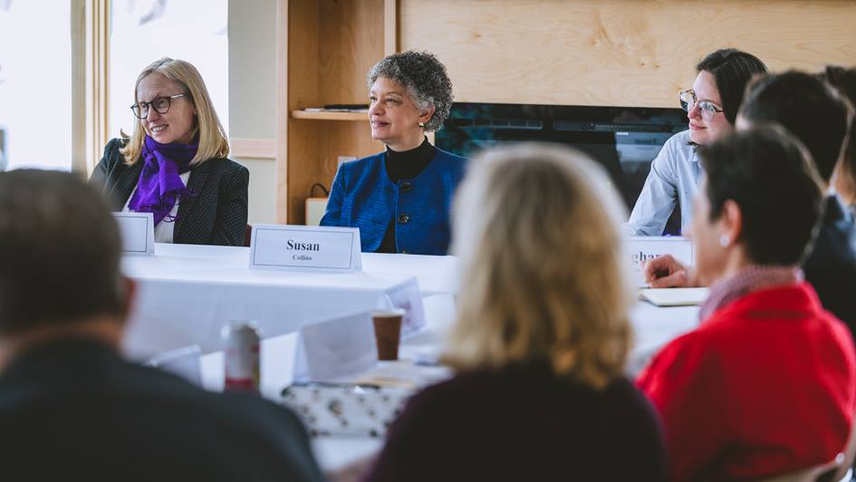 BostonFed's tweet photo. Rural towns in Vermont have built support networks through the Boston Fed’s #WorkingCommunities Challenge, a program promoting economic development and partnerships. President Susan M. Collins recently met with the White River Valley team to learn more: https://t.co/CKUTbm6pVD https://t.co/EF4XqwMybF