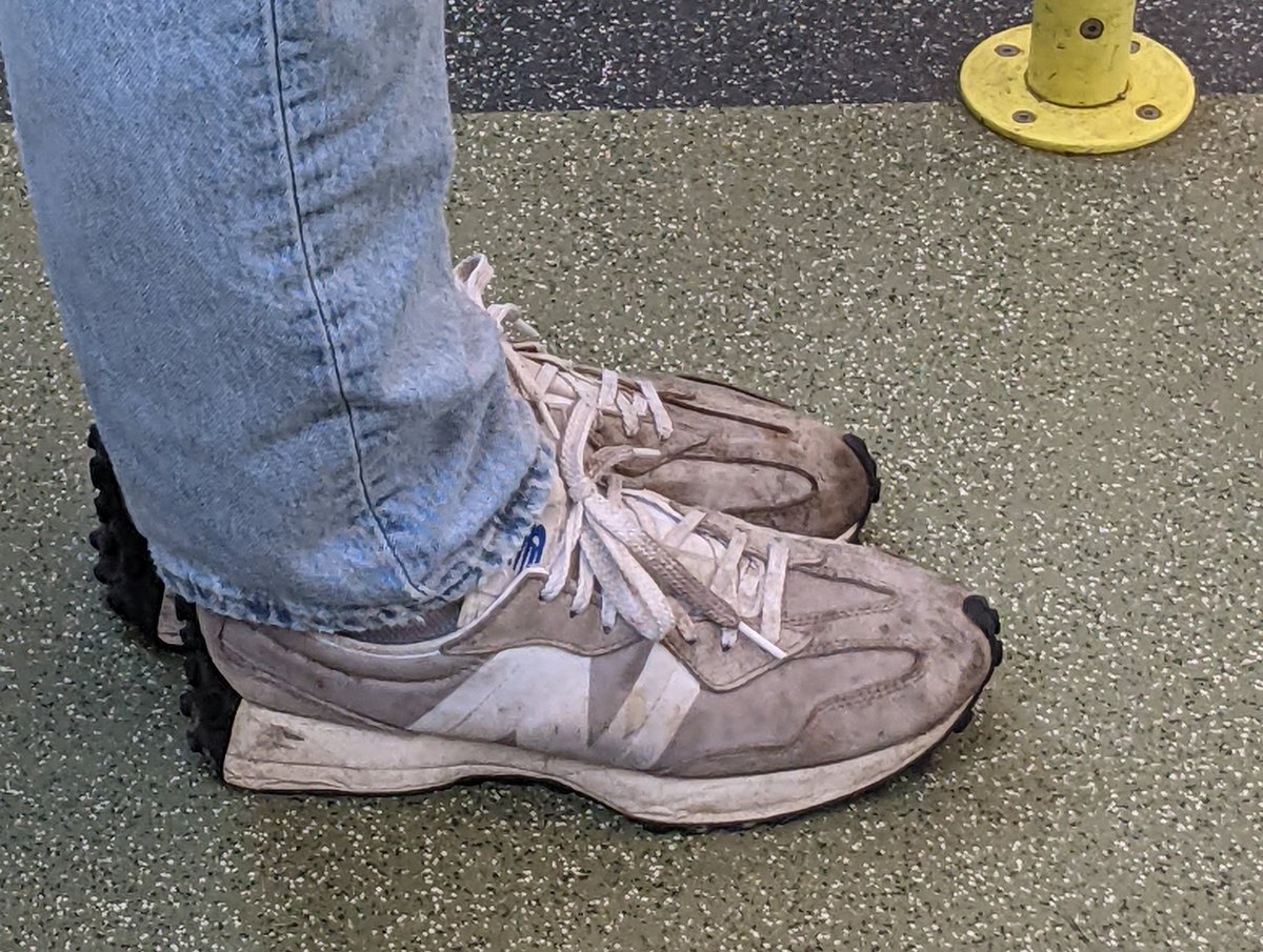Old man question to the youth of today but... Is it all of a sudden cool to sport filthy runners these days?