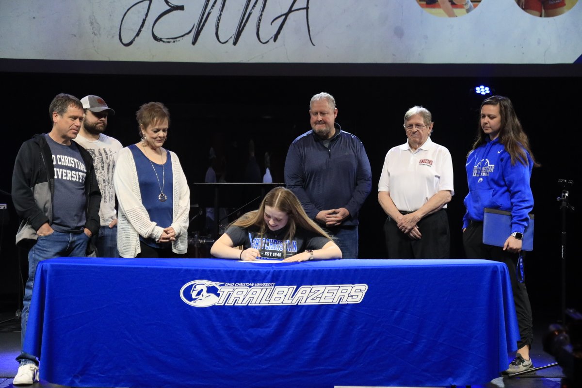 OhioChr_WBB's tweet photo. Welcome Jenna Tripp from New Hope Christian Academy! Very excited to have Jenna for this upcoming season! 🏀💙 https://t.co/E8NZ463xL3