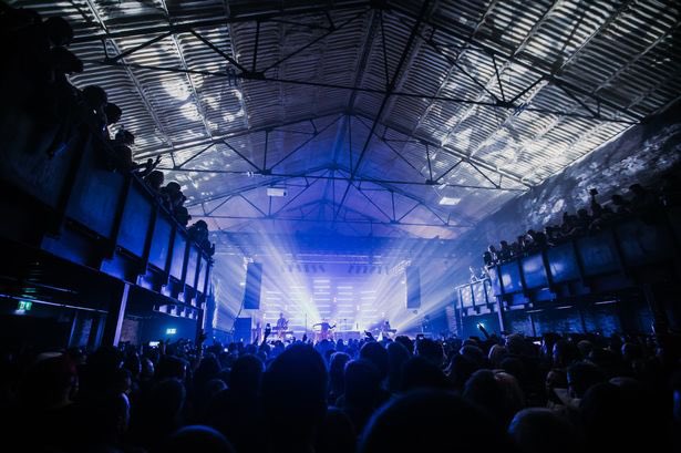 djleejohn's tweet photo. Looking forward to joining the ‘Goes Large’ tour on Friday at @MotionBristol with myself, @RealJudgeJules, @yomandasynth and @Thiscultureuk 🎧🎶🔈🕺 https://t.co/6h6tH5GMXM