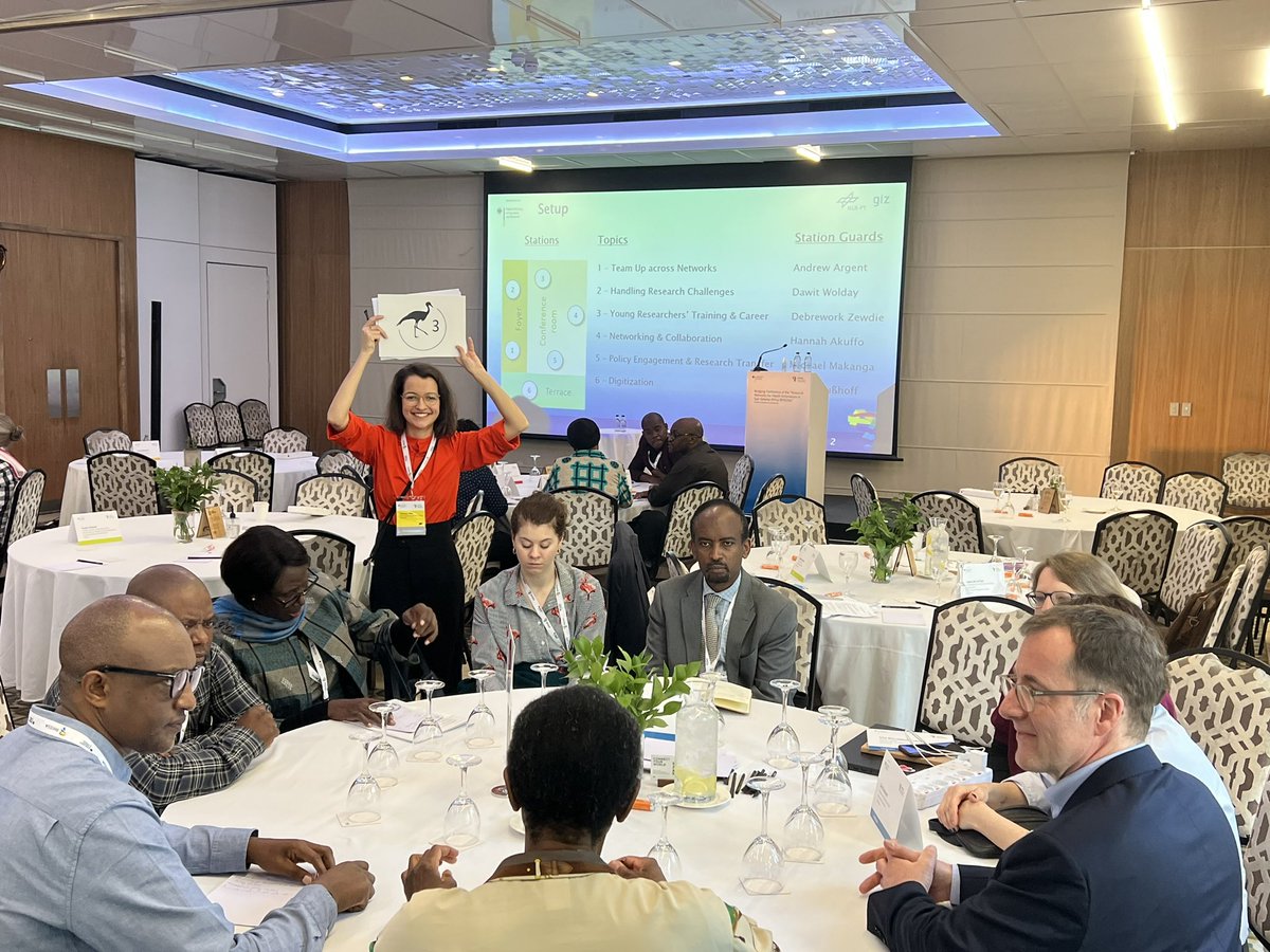 Prof. Stephen  Rulisa tweet media