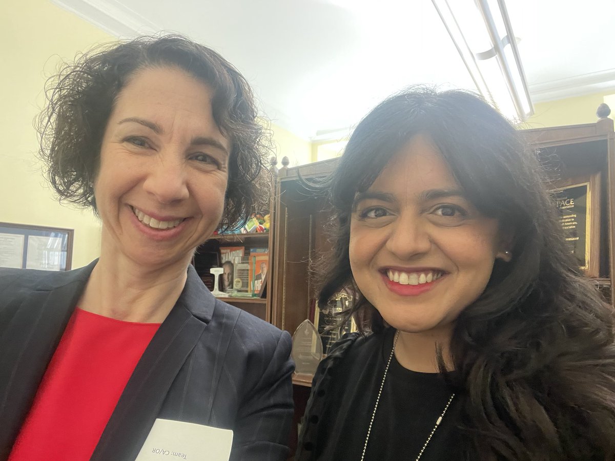 suzanne watnick (@kidneysw) on Twitter photo Thank you to Asha Samuel and Congressman Blumenauer for being Kidney champions and supporting KidneyX and Kidney health!. <a href="/repblumenauer/">Earl Blumenauer</a> <a href="/ashaesamuel/">Asha Samuel</a> <a href="/ASNAdvocacy/">ASN Advocacy</a> #kidneyadvocates <a href="/nwkidney/">NW Kidney Centers</a> Thank you to Asha Samuel and Congressman Blumenauer for being Kidney champions and supporting KidneyX and Kidney health!. <a href="/repblumenauer/">Earl Blumenauer</a> <a href="/ashaesamuel/">Asha Samuel</a> <a href="/ASNAdvocacy/">ASN Advocacy</a> #kidneyadvocates <a href="/nwkidney/">NW Kidney Centers</a>