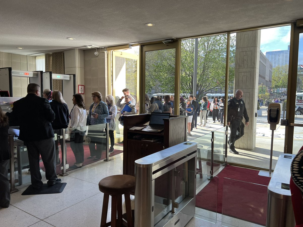 CadyThomas's tweet photo. I apologize to all the lobbyists today but am so proud of @ncrealtors for stepping it up for the lobby day this year! #ncpol #ncga https://t.co/tSLDREuElU