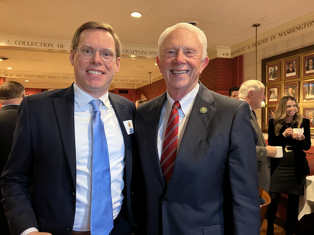 AgLeaders_MI's tweet photo. Our group members, including @GreenStoneFCS, @MichiganMilk, @michagbiz and @MIPorkProducers, met today with Michigan’s congressional delegation in Washington, D.C., to discuss priorities and opportunities in the state’s critical agricultural industry. https://t.co/Bq9fBKRLuO
