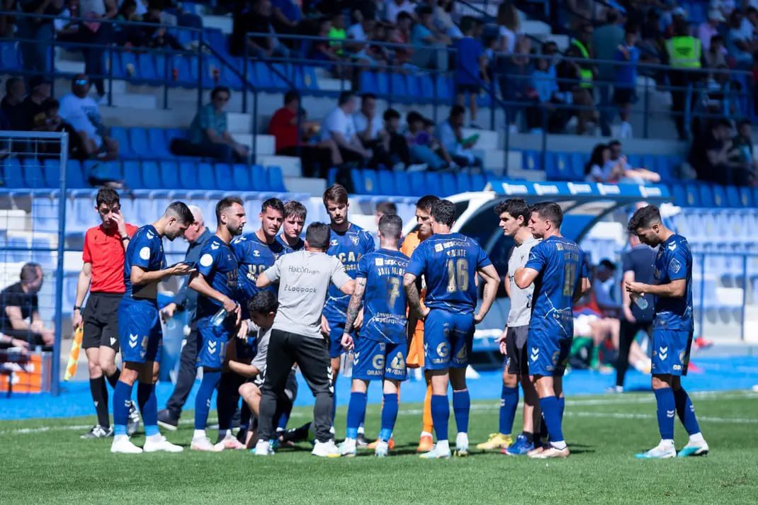 Aunque en ocasiones breve, esto del fútbol nos permite conocer lugares y personas extraordinarias que merecen mucho la pena. Ahora toca “marchar a casa” pero con unas experiencias inolvidables. 
Gracias <a href="/UCAMMurciaCF/">UCAM Murcia CF</a>