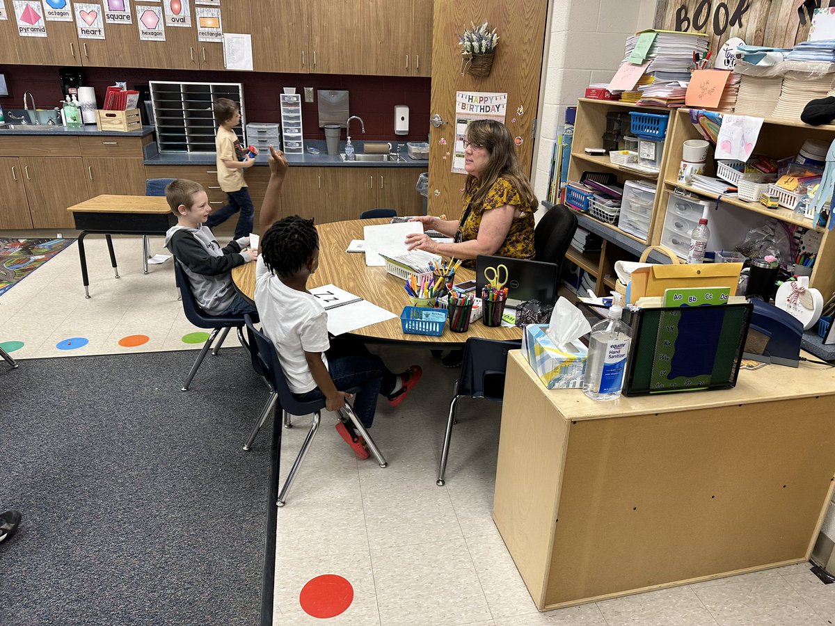 Loved observing in Kindergarten this week and seeing all the differentiation going on. Byrd teachers know their job and do it well!!! <a href="/RenaeEnlow/">Renae Enlow</a> #cstatwork #acpsd <a href="/AikenPublicSch/">AikenCoPublicSchools</a> <a href="/ACPSDCST/">ACPSD-CST</a> #differentiation