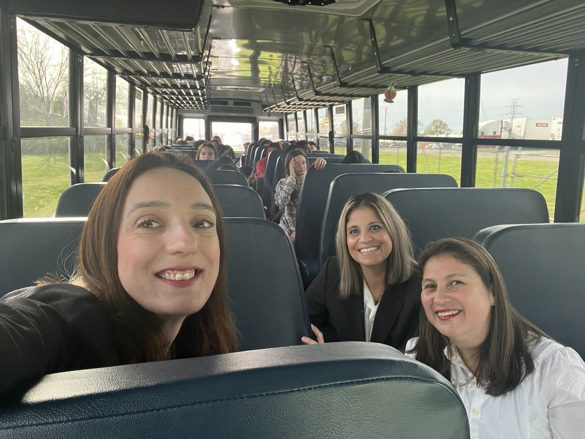 #HowICNX field trip to UNCG for Modelo Debate ONU!! Incredible experience for all of us. Showing their superpower “Bilingualism”<a href="/ParticipateLrng/">Participate Learning</a> #UnitingOurWorld