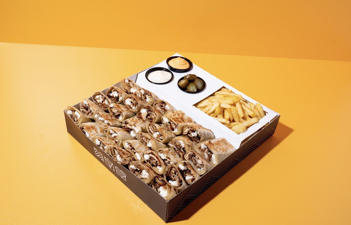 كمّل سفرتك مع بوكس جمعات محبوب😍🌙
 اطلبها الحيين من #تطبيق_محبوب🧡