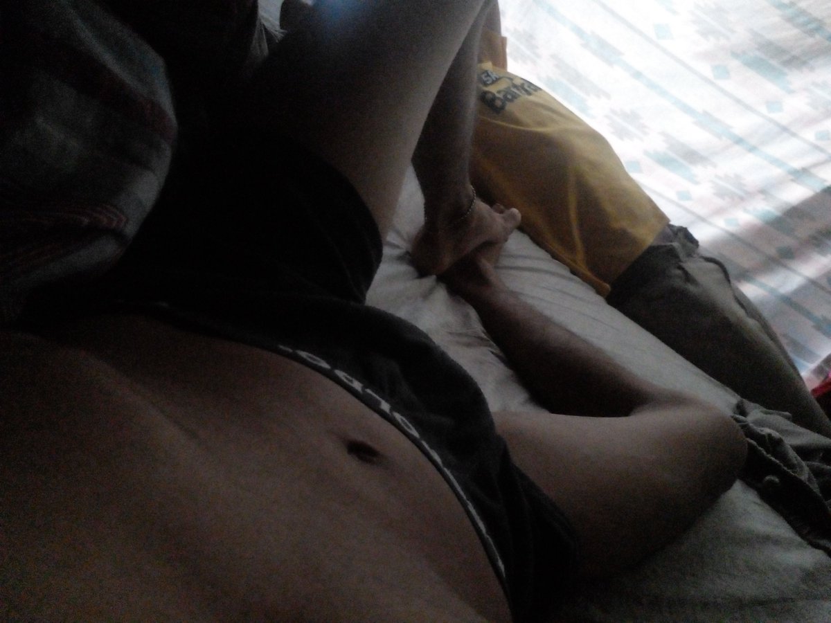 Elizandro_Gar's tweet photo. 😘😴 https://t.co/VzI9AdSeIA