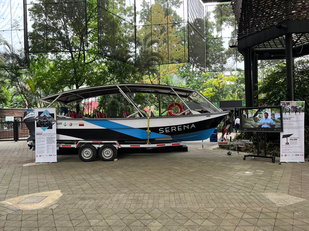 Energetica2030's tweet photo. ¡Amigos! Estamos participando en el 12th World Conference of Science Journalists de @acpccolombia, tendremos exhibida nuestra lancha solar en el Orquideorama del @jbotanicomed hasta el viernes 31 de marzo, la programación está buenísima. Invitados todos:👉https://t.co/cJL4Cyam4i https://t.co/thVjfTzx8x