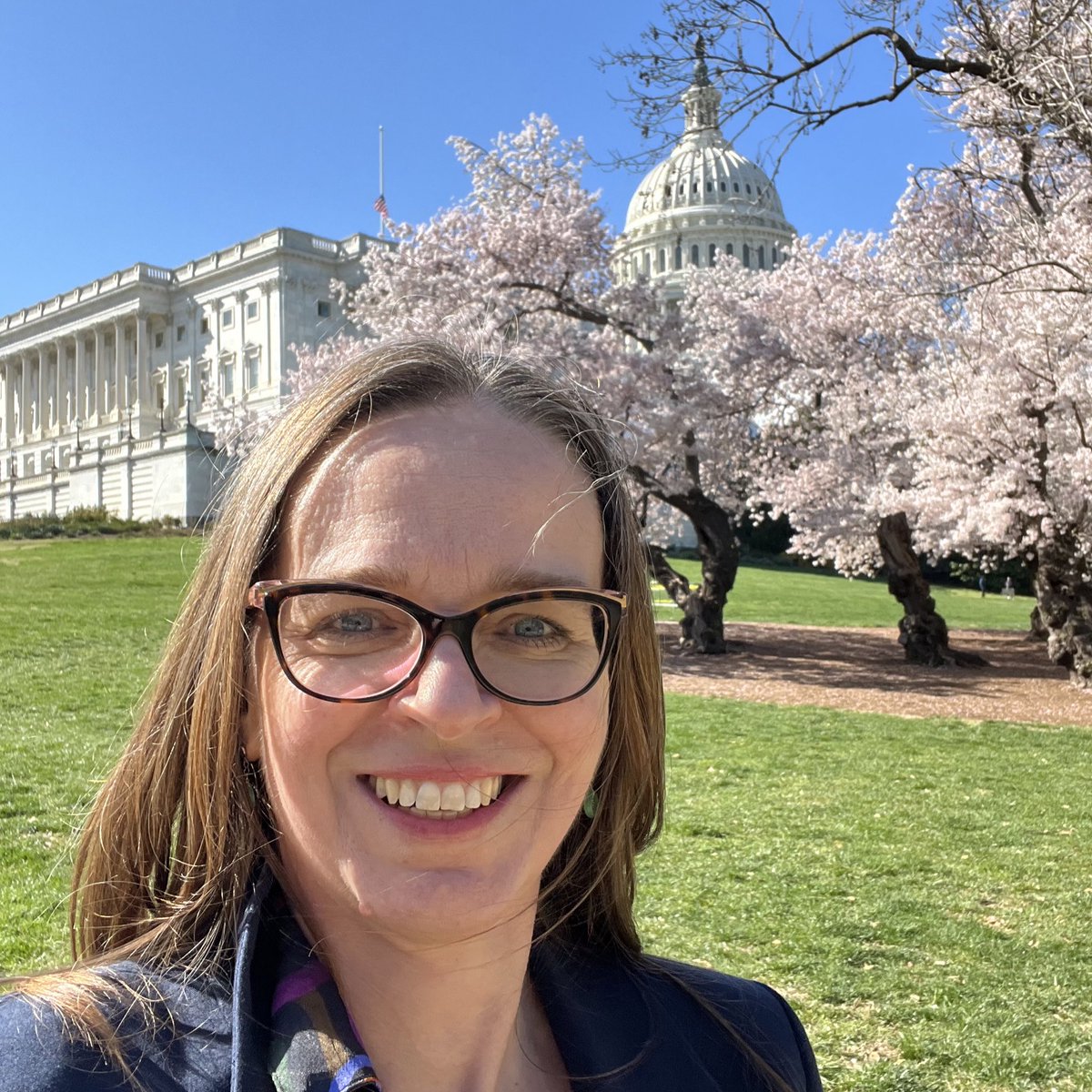 BethWatersNeuro's tweet photo. Walking the walk to have a talk with our national representatives about funding education and research! I like doing #advocacy because it’s another opportunity to tell stories about the impact that our tax dollars has on communities and individuals. https://t.co/D2EVEXqfP1