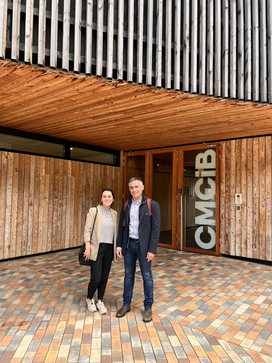 Ya tenemos la formación para iniciarnos en Cirurgia Transoral Robótica. Nos hace gran ilusión iniciar este proyecto. Pronto la primera cirugía.  Gracias a <a href="/david_viros/">David Virós Porcuna M.D. Ph.D.</a> por una excelente formación. <a href="/hospitaldelmar/">Hospital del Mar</a> <a href="/MackersPaula/">Paula Mackers</a> <a href="/abexDaVinci/">ABEX Excelencia Robótica</a> #TORS #roboticsurgery #otorrino