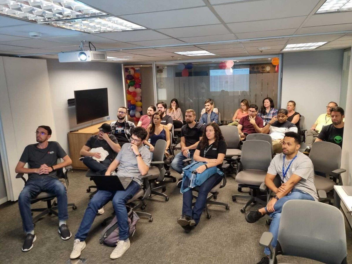 rinaldodev's tweet photo. Meetup ontem da Red Hat Brasília!
Se inscreve lá pra participar dos próximos! https://t.co/F9L0LHbUSQ🚀🚀🚀🚀
Mais fotos no meu instagram: https://t.co/F5mq69GM9r
#redhat #redhatbsb #meetup #ibm #ibmbrasil #lifeatredhat #bolhatech #bolhadev https://t.co/DGNioFX1ya
