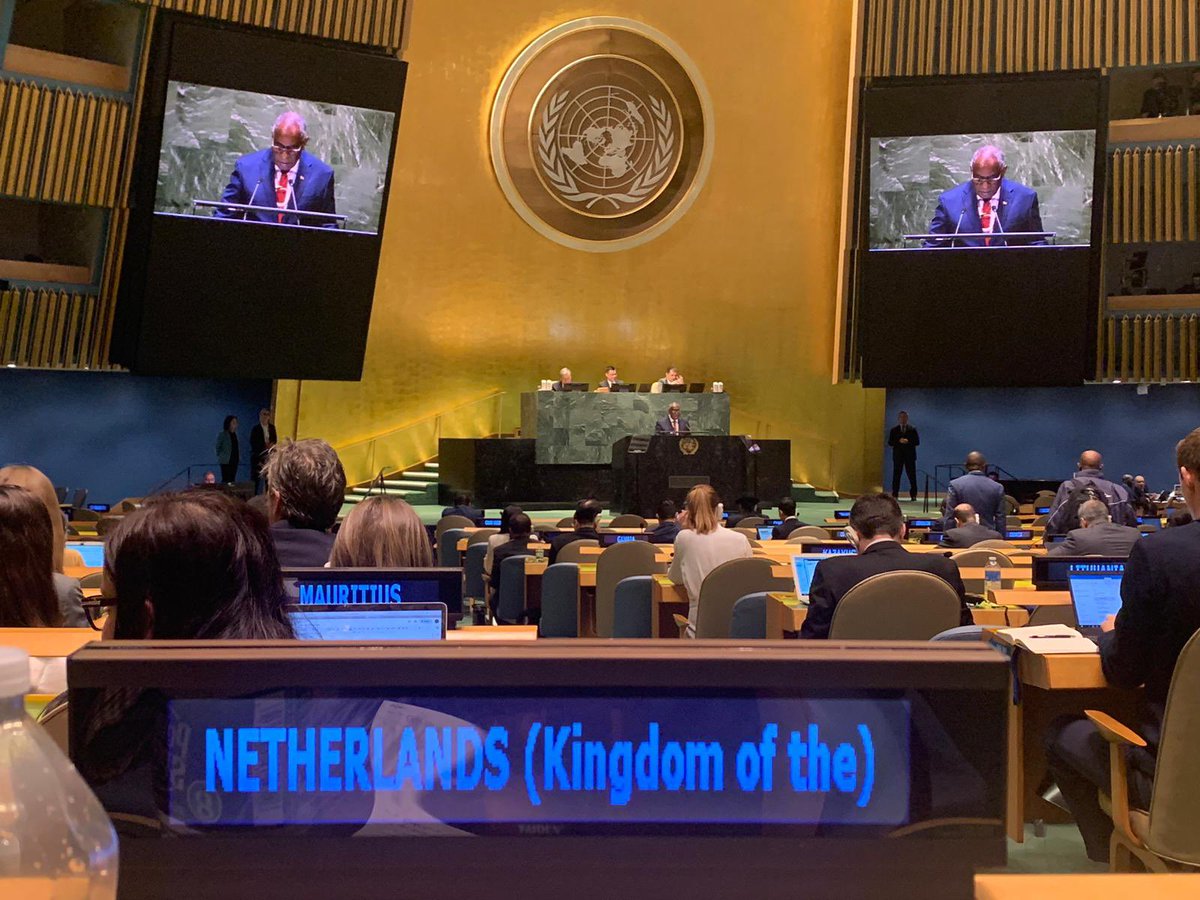 Today, the <a href="/UN/">United Nations</a> General Assembly adopted a resolution initiated by #Vanuatu 🇻🇺 requesting the International Court of Justice to outline legal obligations related to climate change. #KingdomNL co-sponsored the resolution.
